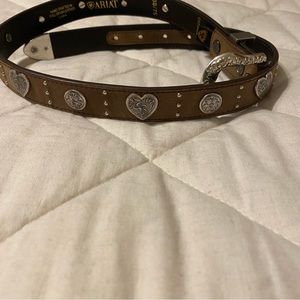 Beautiful Ariat women’s belt size 30